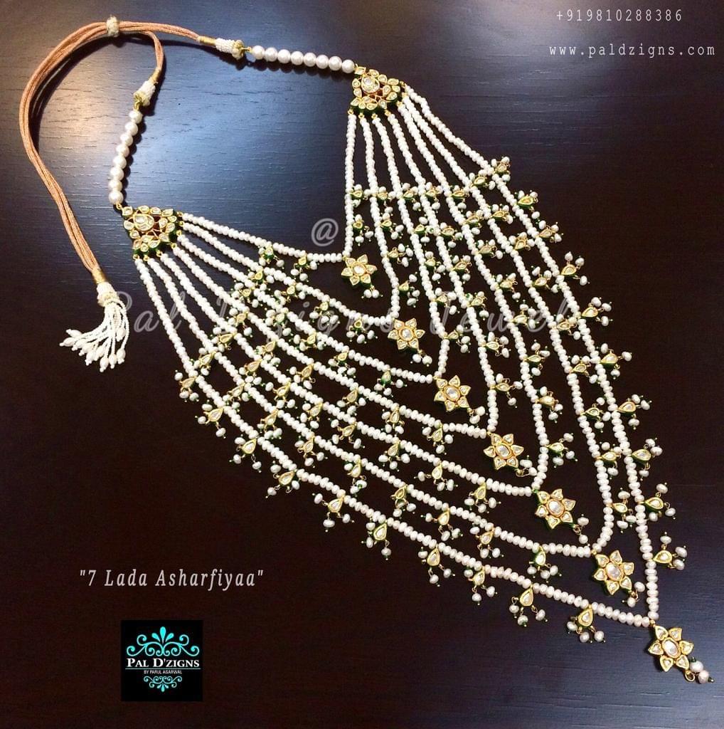 7 lada kundan Asharfiyaa