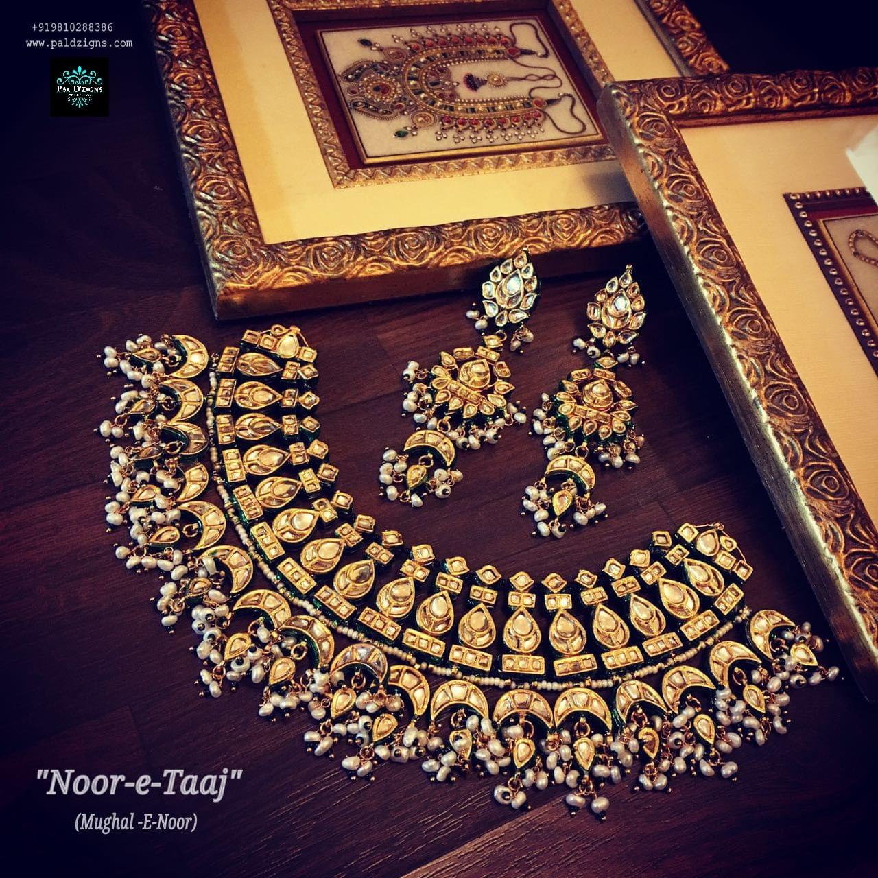 Noor-E-Taaj Kundan Set