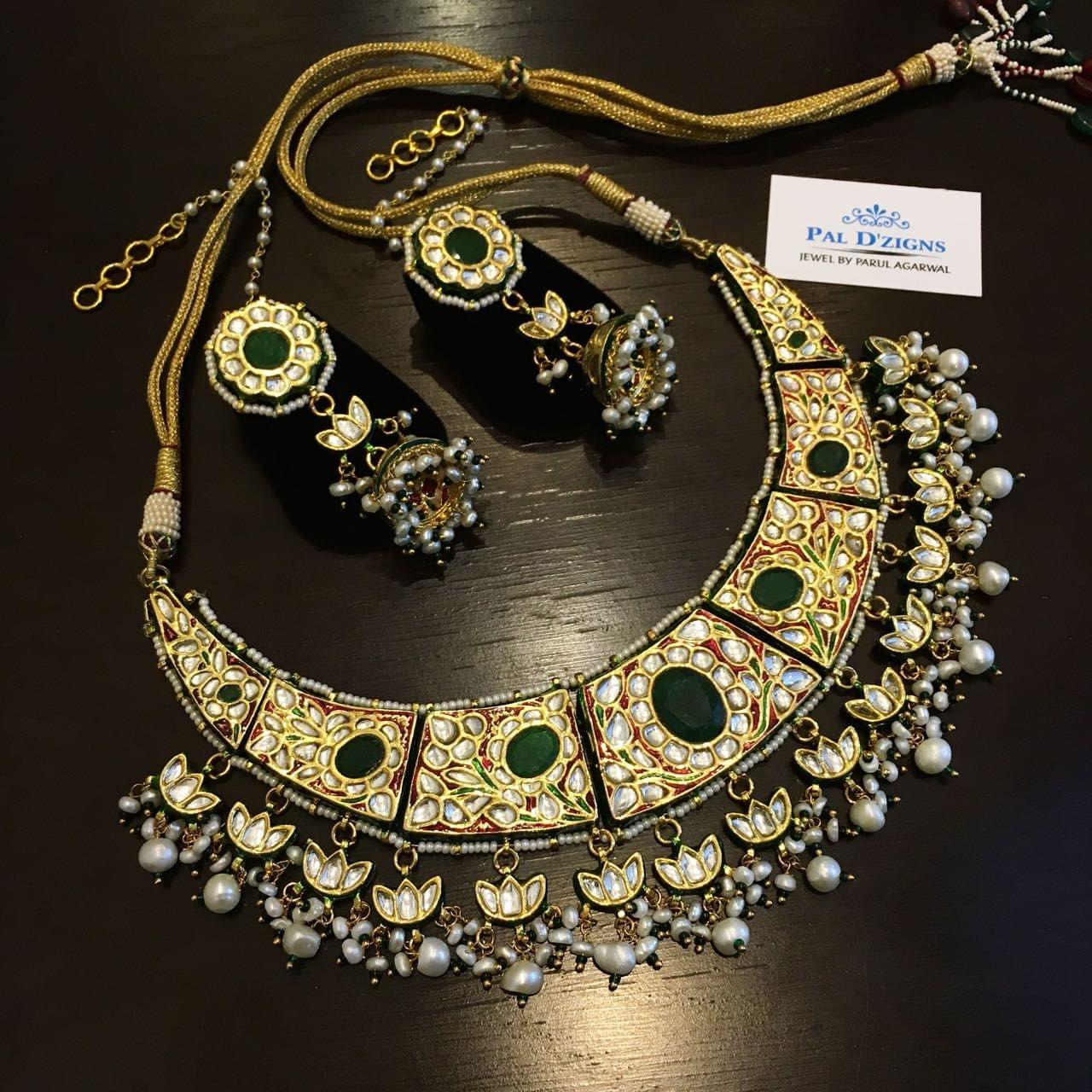 Emerald Gangauri Moti Set