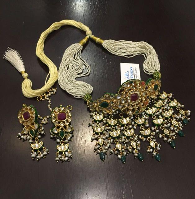 Navrattan Choker Murti Set