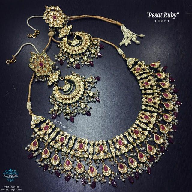 Pesat Ruby Necklace Set