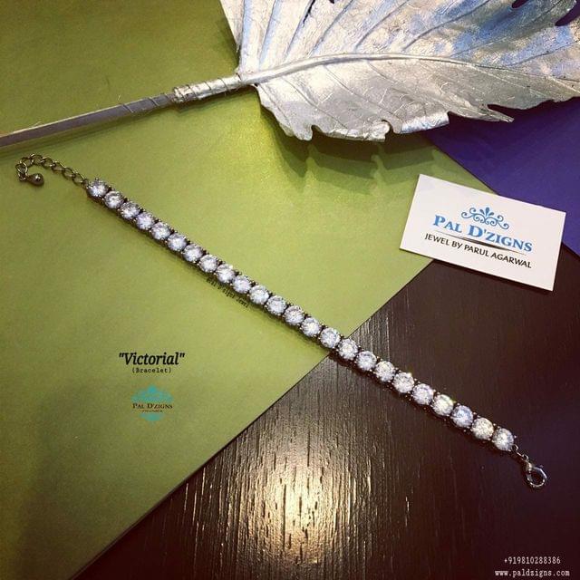 Victorial Bracelet